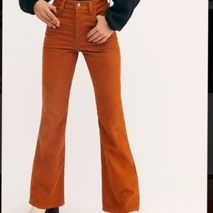 Levi’s Corduroy Ribcage Flare